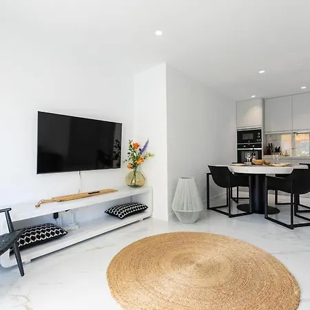 Del Mar Centre With Sea Views Tatil Evi
