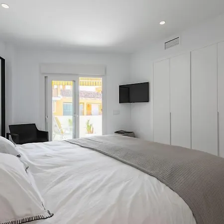 Del Mar Centre With Sea Views Tatil Evi